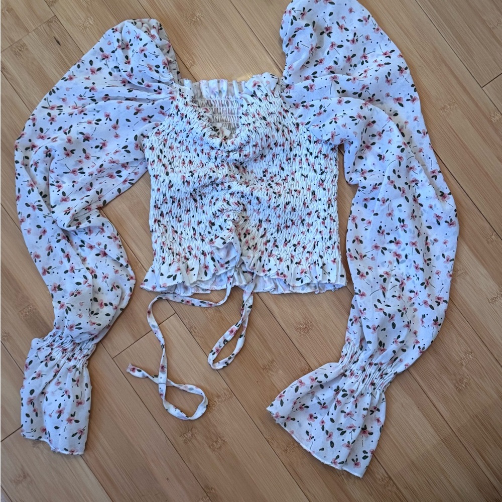 Floral Smocked Puff Sleeve Top